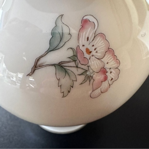 Lenox Serenade Medium Vase white, pink & green birds flowers vintage collectible - Picture 5 of 14